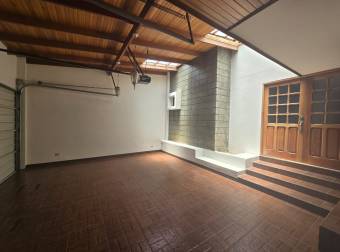 VENTA DE CASA EN BARVA DE HEREDIA