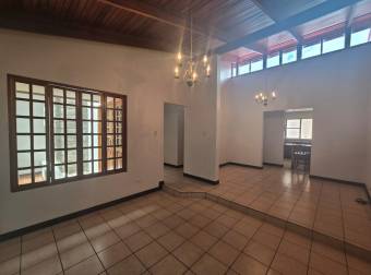 VENTA DE CASA EN BARVA DE HEREDIA