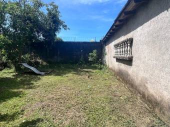 Se vende espaciosa casa con 57m2 en San Rafael de Heredia 25-204