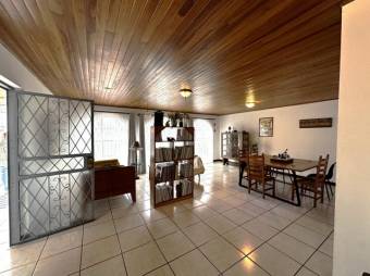 Venta de Casa en Yoses Sur, San José. RAH 25-312