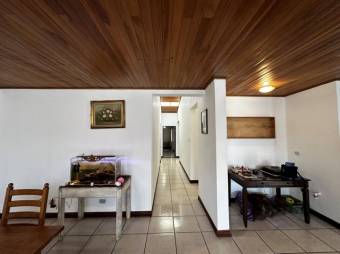 Venta de Casa en Yoses Sur, San José. RAH 25-312