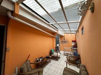 Venta de Casa en Yoses Sur, San José. RAH 25-310