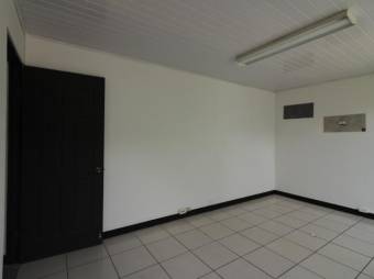 Se vende local comercial de 400m2 en Sabana de San José 23-2722, $ 380,000, 6, San José, San José