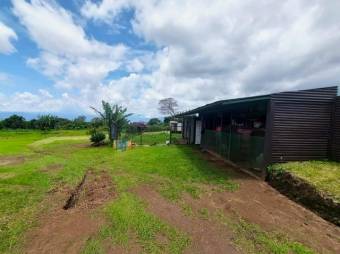 Se vende casa con mas de 7,000m2 de lote en San Rafael de Heredia 25-186