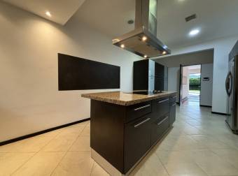 CONTEMPORARY HOUSE FOR SALE IN VALLE DEL SOL, LINDORA