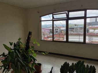 Se vende local con 4 apartamentos para inversión en Uruca San José 24-1430, ₡ 375,000,000, 8, San José, San José