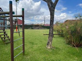 Venta de Lote en Dulce Nombre, San José. RAH 24-1581