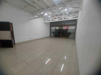 Se vende amplio local comercial de 900m2 en Aserrí de San José 24-555, $ 580,000, 2, San José, Aserri