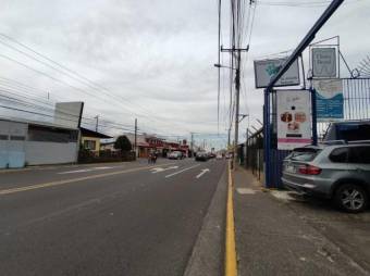 Se vende local comercial de 436m2 en Velázquez de Coronado 23-1097, $ 650,000, 8, San José, Vázquez de Coronado