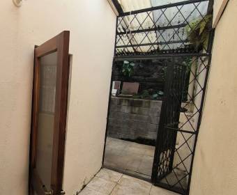 Casa a la venta en San Vicente de Moravia, San José. 