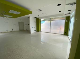 Se vende local de 2 plantas con 266m2 en Santa Ana 23-2548, $ 850,000, 3, San José, Santa Ana