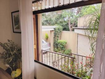 Venta de Casa en Mata de Plátano, San José. RAH 25-342