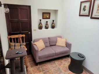 Venta de Casa en Mata de Plátano, San José. RAH 25-342