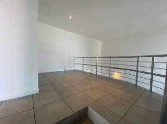 Se vende amplio condominio de 1,386m2 en Escazú 24-569, $ 1,000,000, 12, San José, Escazú