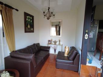 Venta de 2 Casas en Paraíso, Cartago. RAH 25-379