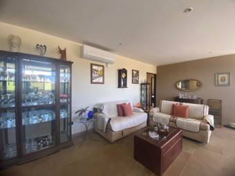 Venta de Casa en Ciudad Colón, San José. RAH 25-368