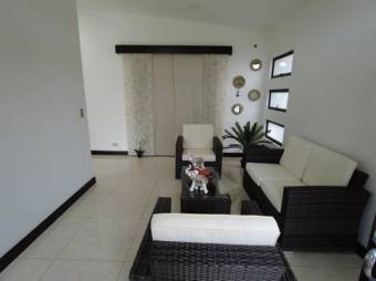 Venta de 2 Casas en Paraíso, Cartago. RAH 25-379