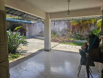 Venta de Casa en Curridabat, San José. RAH 25-392