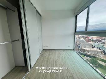 Apartamento en Escazu alquiler $1.550 / 3 dormitorios, linea blanca