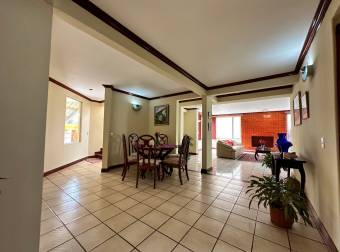 SALE OF RESIDENTIAL HOUSE LOS ARCOS, HEREDIA