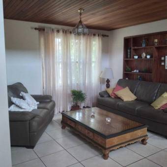 Se vende propiedad en Barva Heredia A24-804