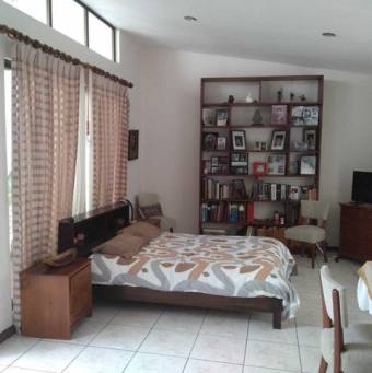 Se vende propiedad en Barva Heredia A24-804