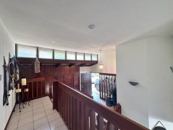 Venta de Casa de Playa en Garabito, Puntarenas. RAH 25-428