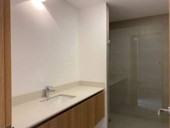 Venta de Apartamento en Carmen, San José. RAH 25-432