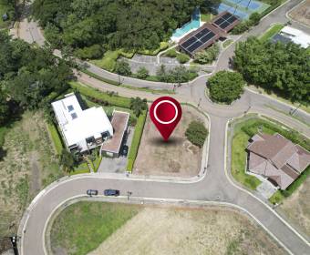 Lote a la venta en el condominio Hacienda Espavel en Las Vueltas de La Guacima, Alajuela.