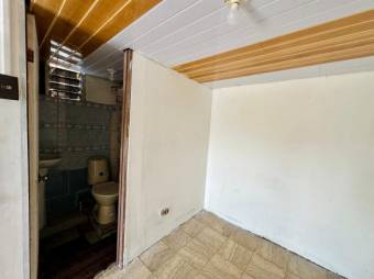 Se vende local con 7 apartamentos para inversión en Ipis de Goicoechea 25-397, $ 200,000, 7, San José, Goicoechea