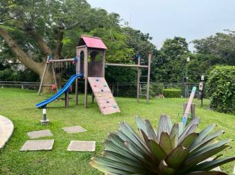 HOUSE FOR SALE IN CONDOMINIO TROCADERO, SANTA ANA, POZOS HOUSE FOR SALE IN CONDOMINIO TROCADERO, SANTA ANA, POZOS