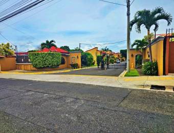 HOUSE FOR SALE IN CONDOMINIUM SAN PABLO, HEREDIA, COSTA RICA #40901lp