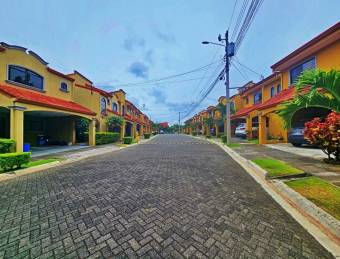 HOUSE FOR SALE IN CONDOMINIUM SAN PABLO, HEREDIA, COSTA RICA #40901lp