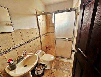 HOUSE FOR SALE IN CONDOMINIUM SAN PABLO, HEREDIA, COSTA RICA #40901lp