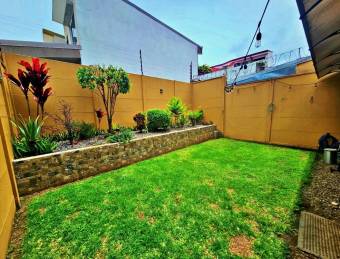 HOUSE FOR SALE IN CONDOMINIUM SAN PABLO, HEREDIA, COSTA RICA #40901lp