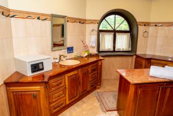 Casa de lujo en Río Oro, Santa Ana para alquilar.