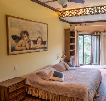 Casa de lujo en Río Oro, Santa Ana para alquilar.