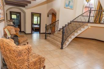 Casa de lujo en Río Oro, Santa Ana para alquilar.