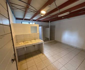 Propiedad de uso mixto en venta en Río Segundo, Alajuela