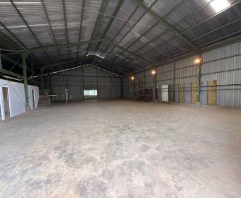 Propiedad de uso mixto en venta en Río Segundo, Alajuela