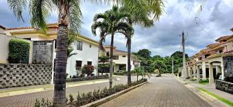 House for sale in San Francisco de Heredia CONDOMINIUM