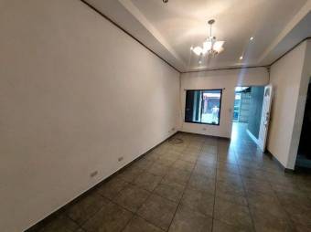 Se vende propiedad con 2 apartamentos en San Francisco Heredia 26-286