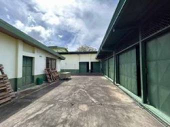 VENTA DE BODEGA INDUSTRIAL, CAÑAS, GUANACASTE.  