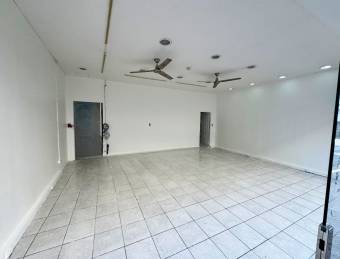 ALQUILER DE LOCAL COMERCIAL, SAN JOSE, CALLE 7.  