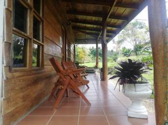 Se vende amplio hotel con 9 hectáreas de lote en San Ramon Alajuela 24-671, $ 7,278,000, 22, Alajuela, San Ramón