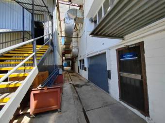 Se vende amplia propiedad con 5 bodegas en Hospital San José 24-1348, $ 3,100,000, 17, San José, San José