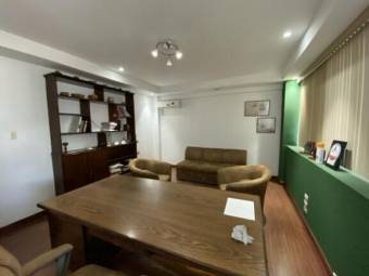 Se vende amplia propiedad con 5 bodegas en Hospital San José 24-1348, $ 3,100,000, 17, San José, San José