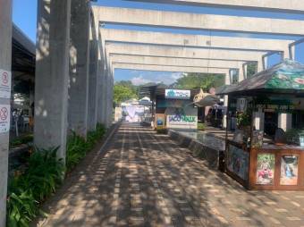 Se vende amplio lote de 1.5 hectáreas en Garabito Puntarenas 25-1235