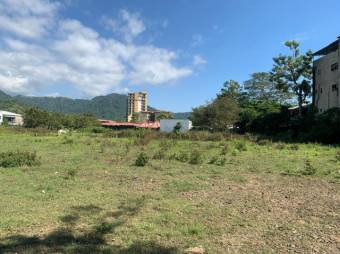 Se vende amplio lote de 1.5 hectáreas en Garabito Puntarenas 25-1235