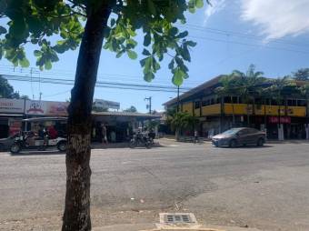 Se vende amplio lote de 1.5 hectáreas en Garabito Puntarenas 25-1235